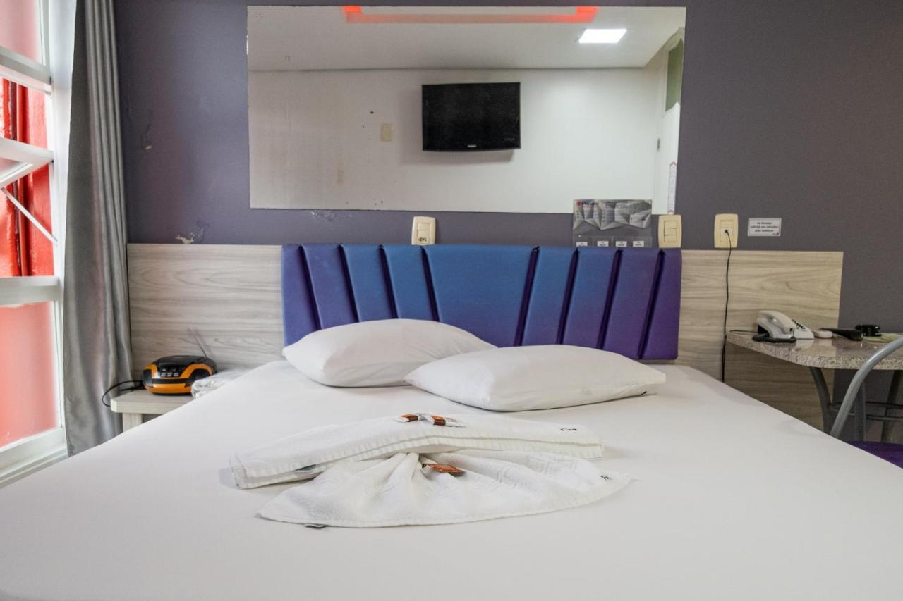 Fire Motel โนวูอัมบูร์โก ภายนอก รูปภาพ